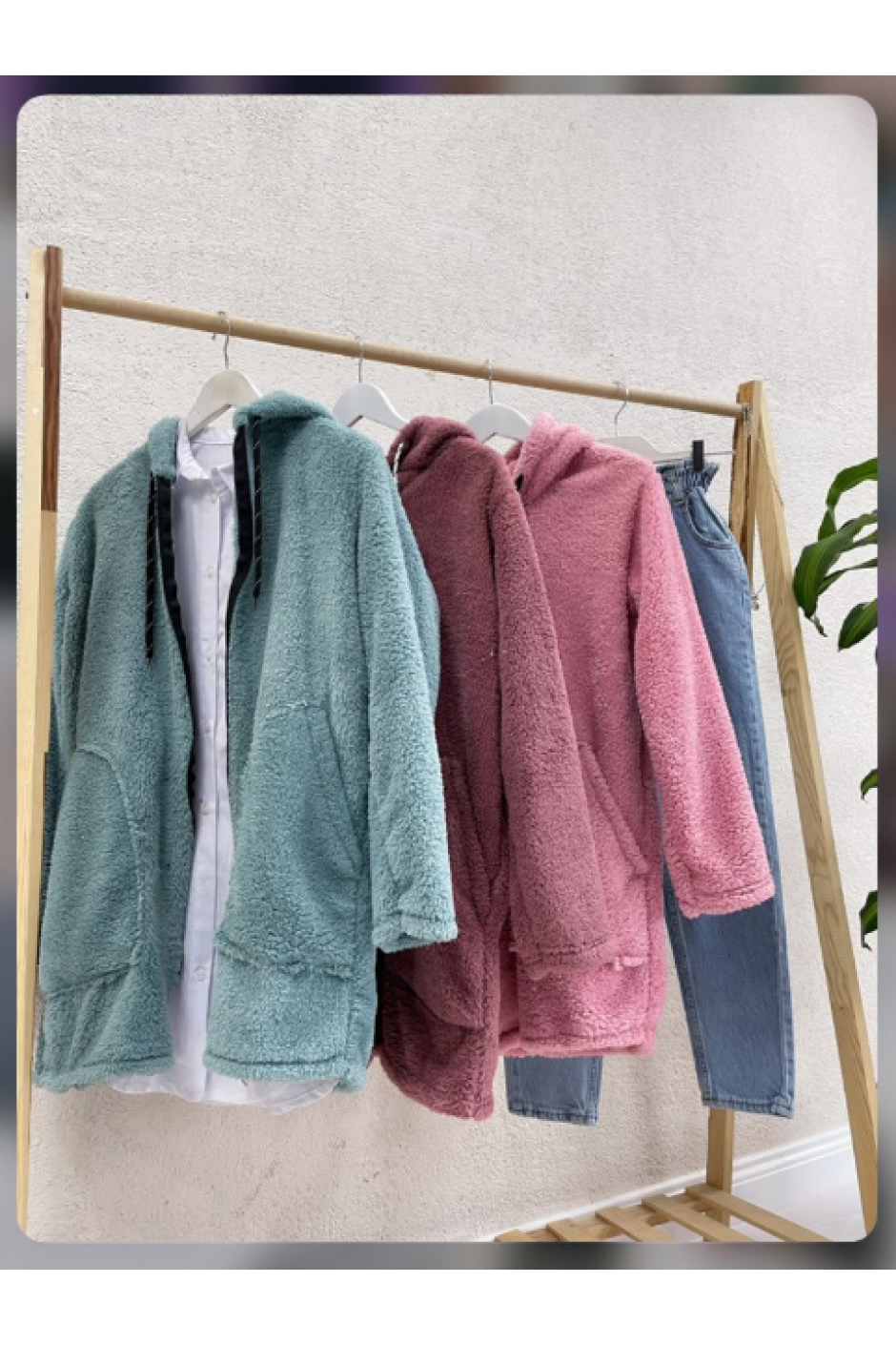 Peluş Ceket Kapşonlu Peluş Ceket Kapşonlu